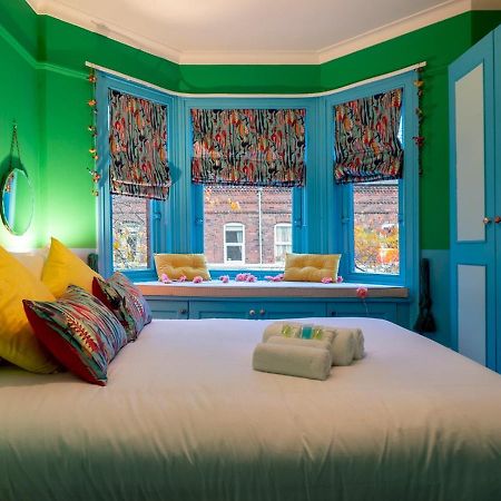 Pass The Keys Colourful, Quirky Artist-Owned 3 Bed Next To Cafes Villa Belfast Ngoại thất bức ảnh