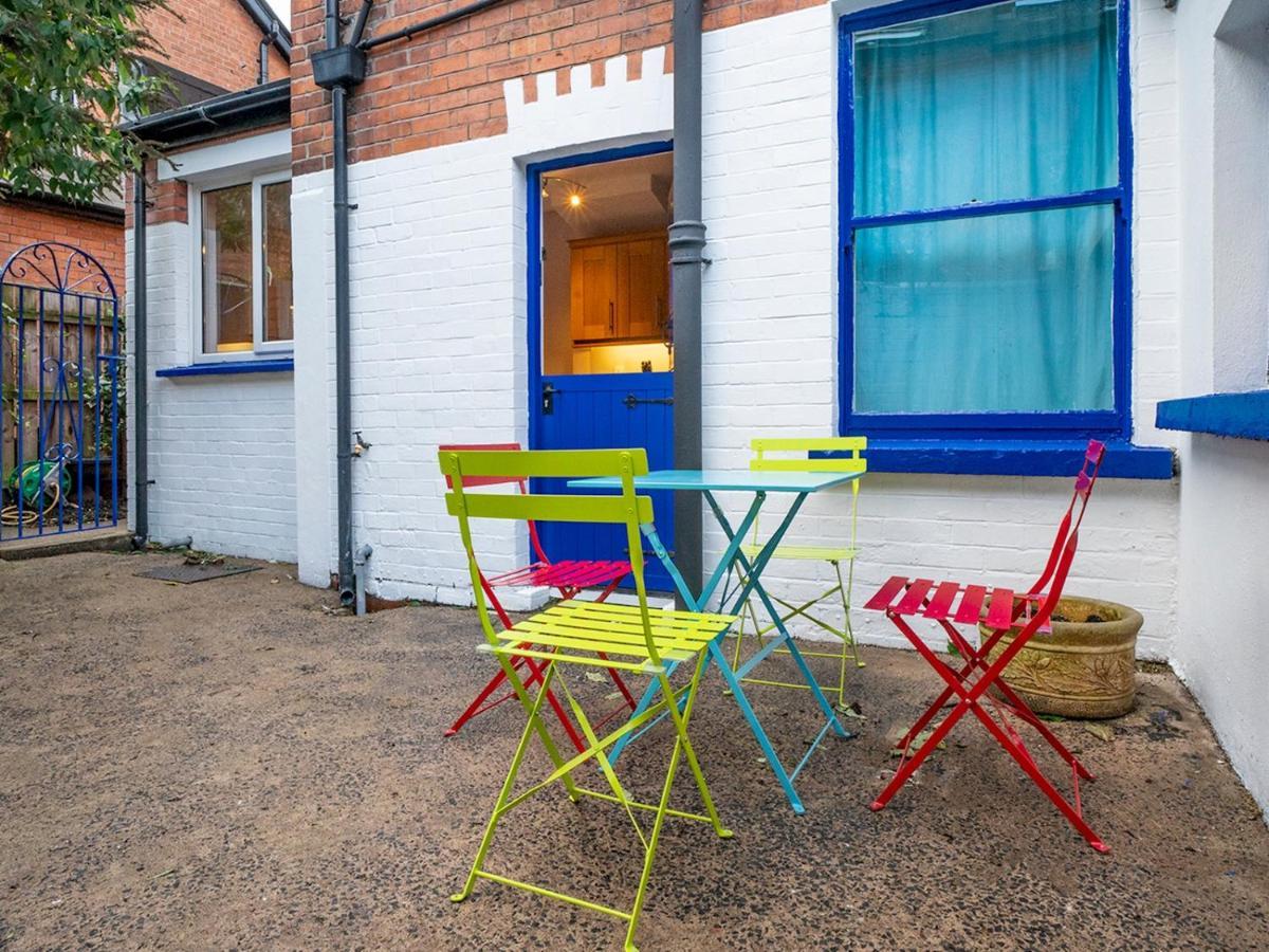Pass The Keys Colourful, Quirky Artist-Owned 3 Bed Next To Cafes Villa Belfast Ngoại thất bức ảnh